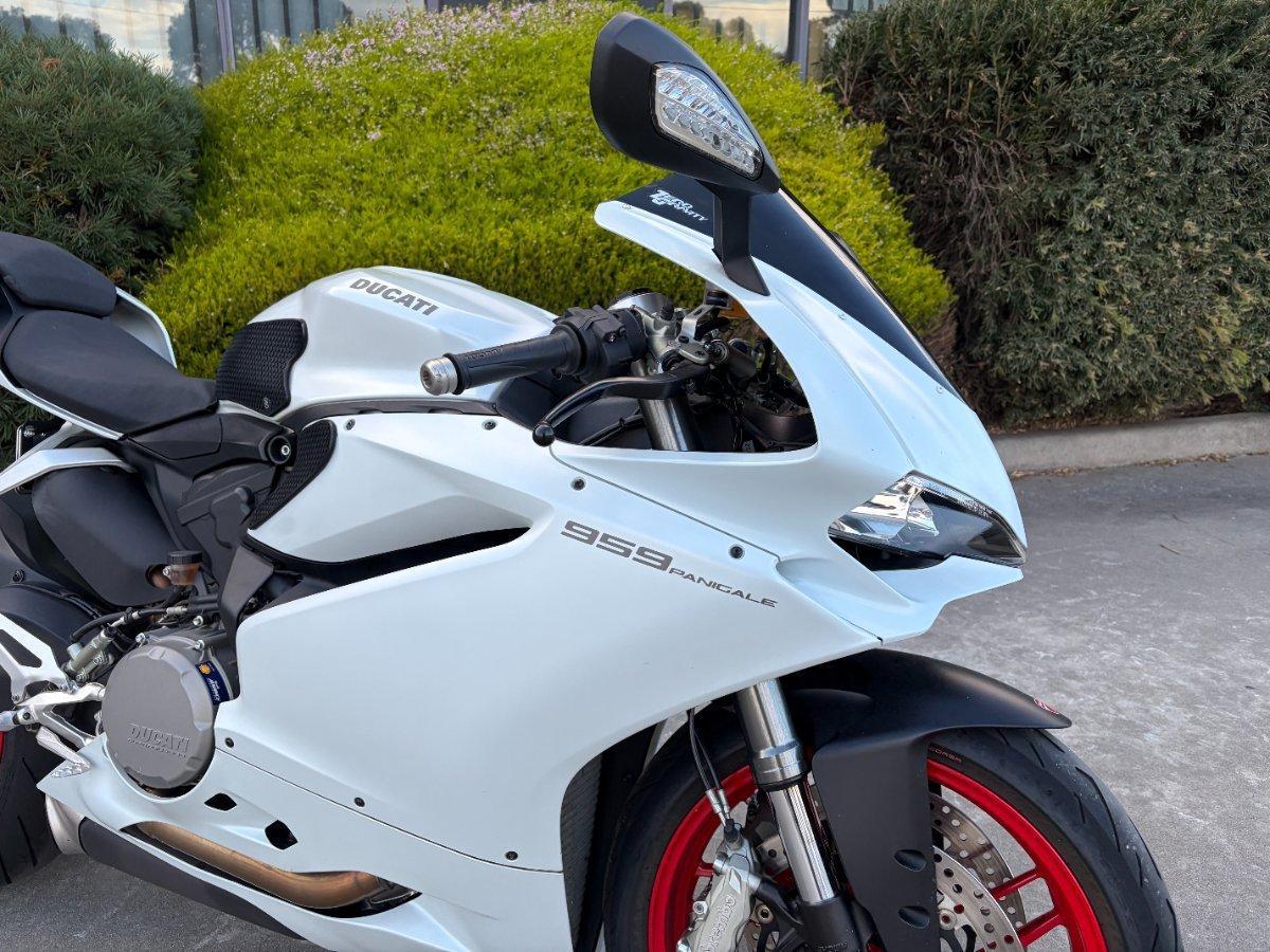 2018 DUCATI 959 PANIGALE (WHITE) SPORTS