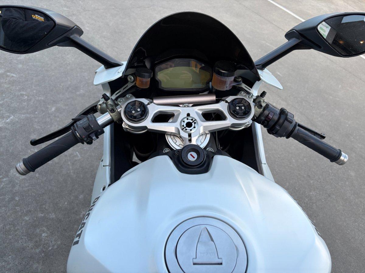 2018 DUCATI 959 PANIGALE (WHITE) SPORTS