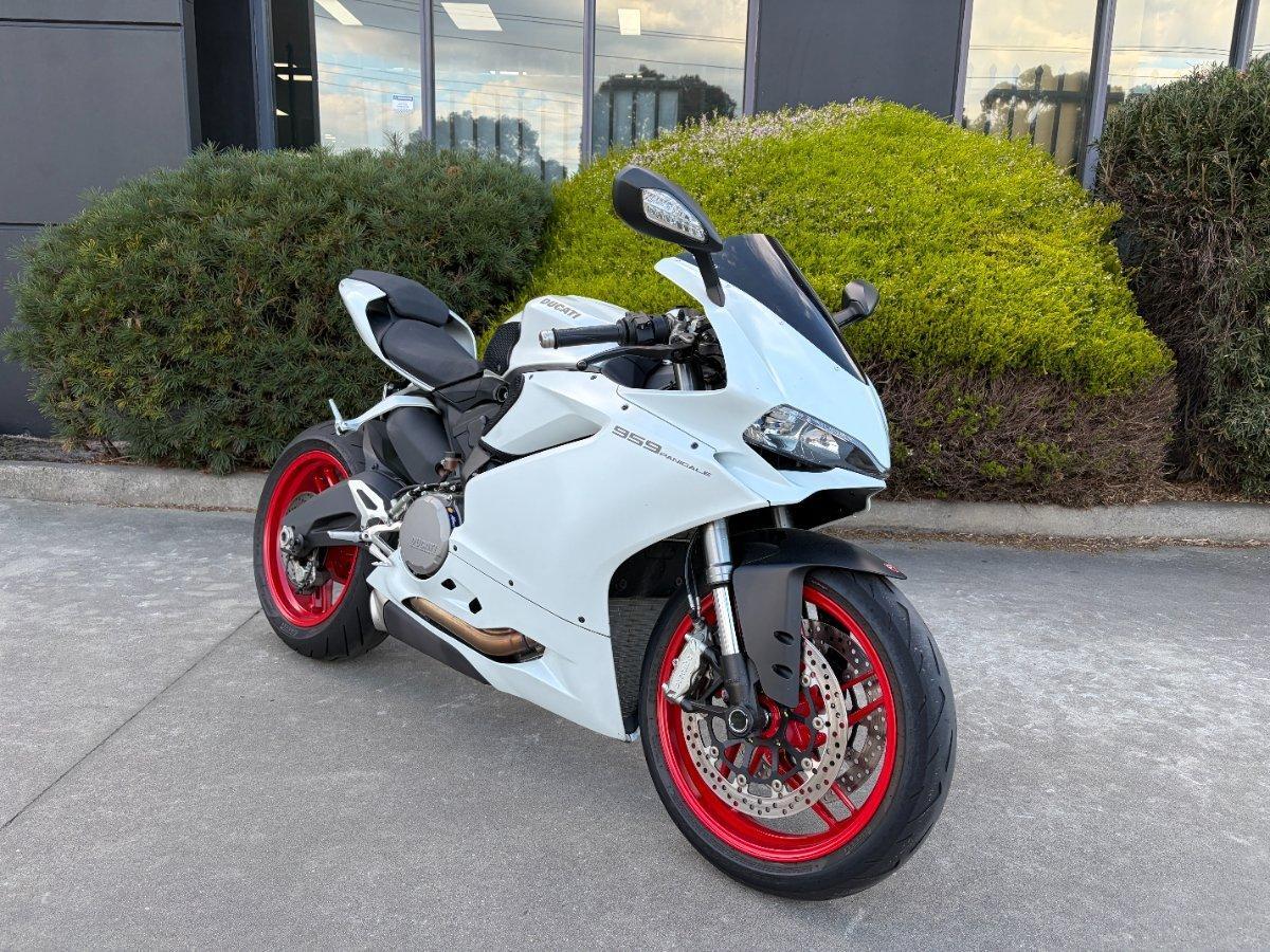 2018 DUCATI 959 PANIGALE (WHITE) SPORTS