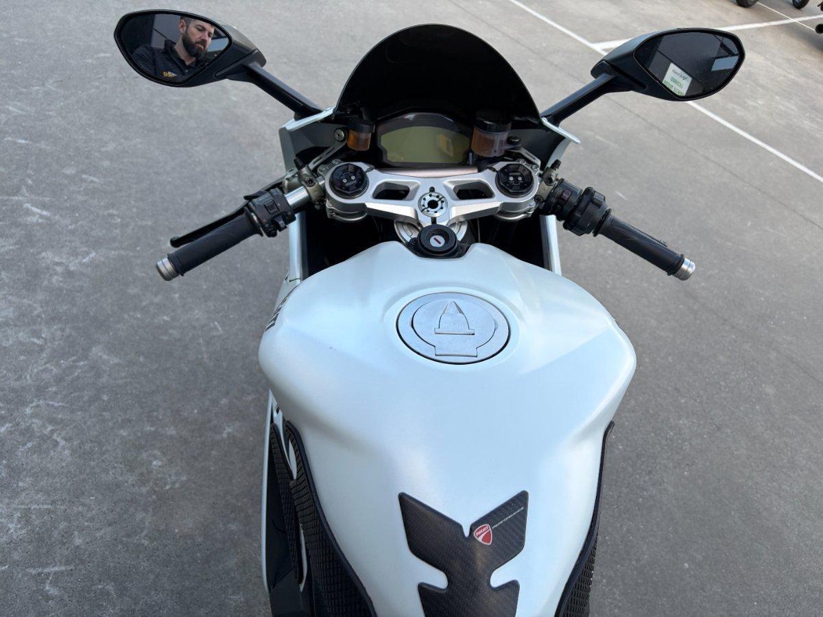 2018 DUCATI 959 PANIGALE (WHITE) SPORTS