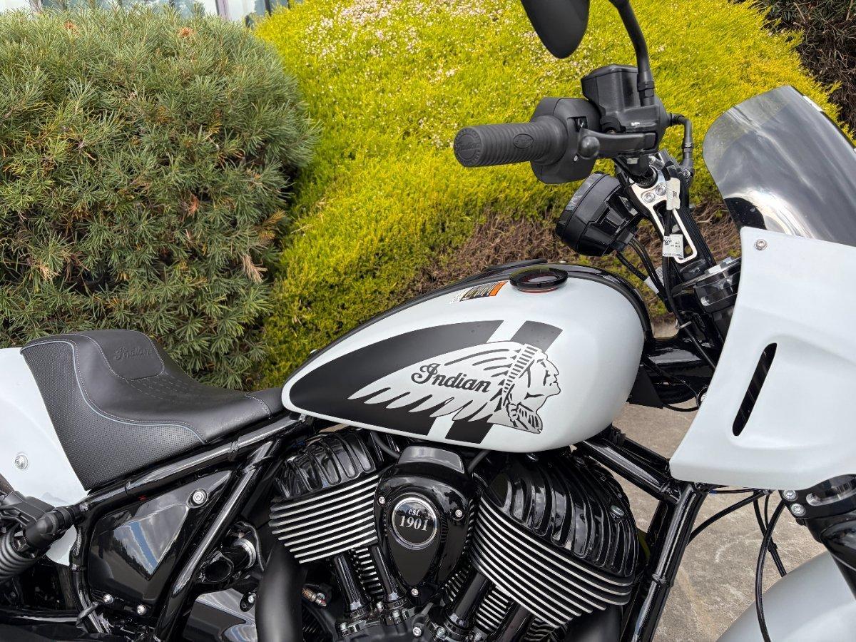 2025 INDIAN SPORT CHIEF CRUISER