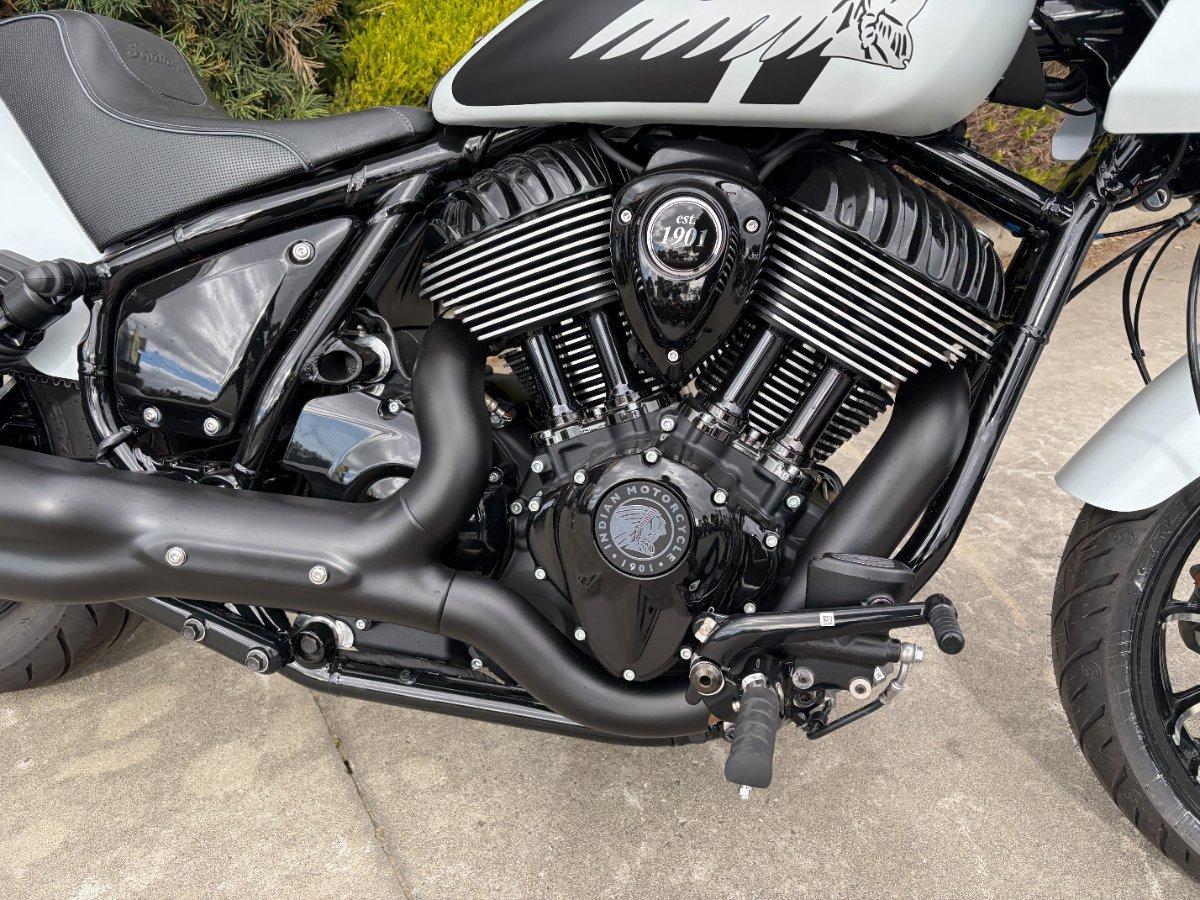 2025 INDIAN SPORT CHIEF CRUISER