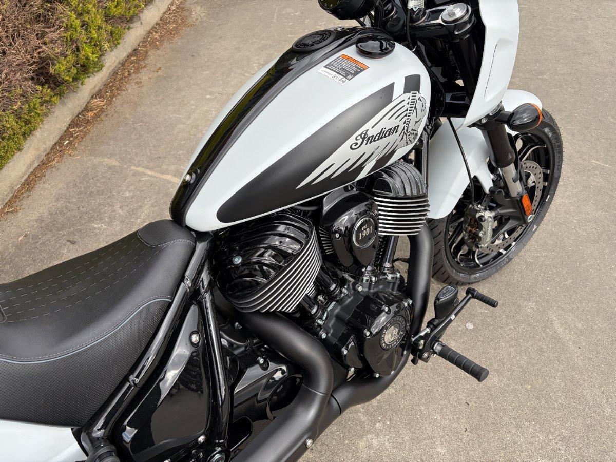 2025 INDIAN SPORT CHIEF CRUISER