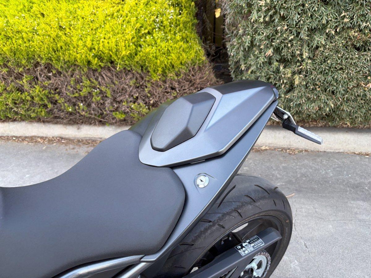 2023 SUZUKI GSX-8S ROAD