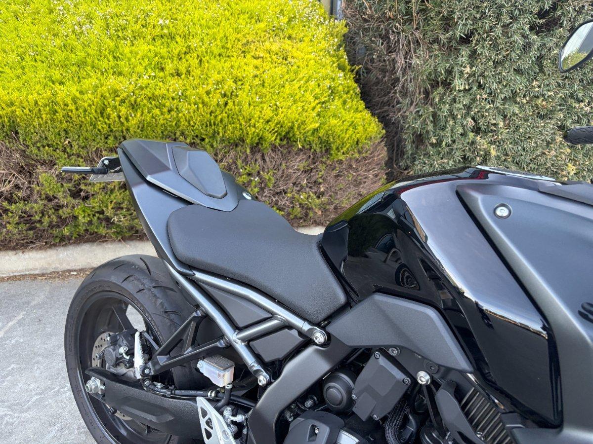 2023 SUZUKI GSX-8S ROAD
