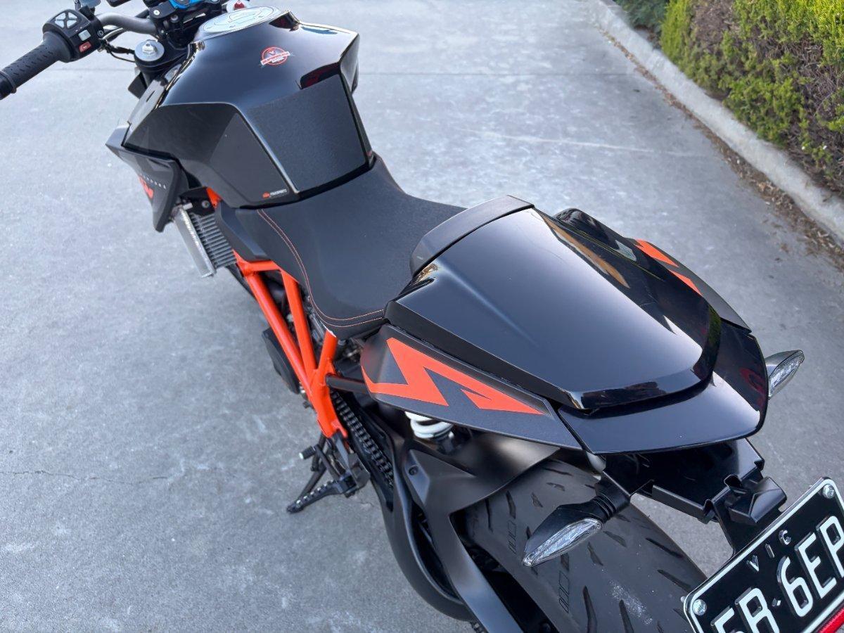 2014 KTM 1290 SUPER DUKE R SPORTS
