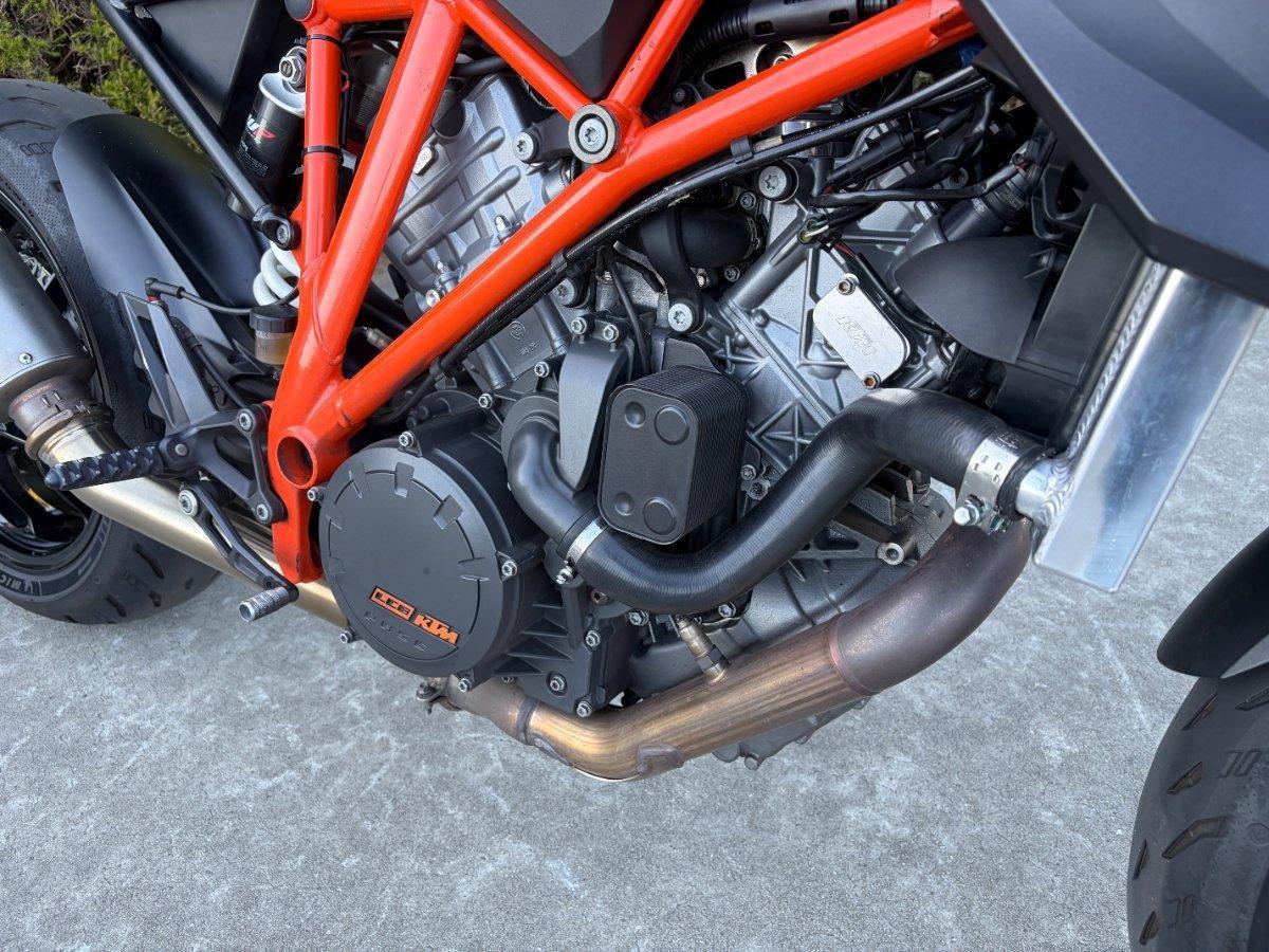 2014 KTM 1290 SUPER DUKE R SPORTS