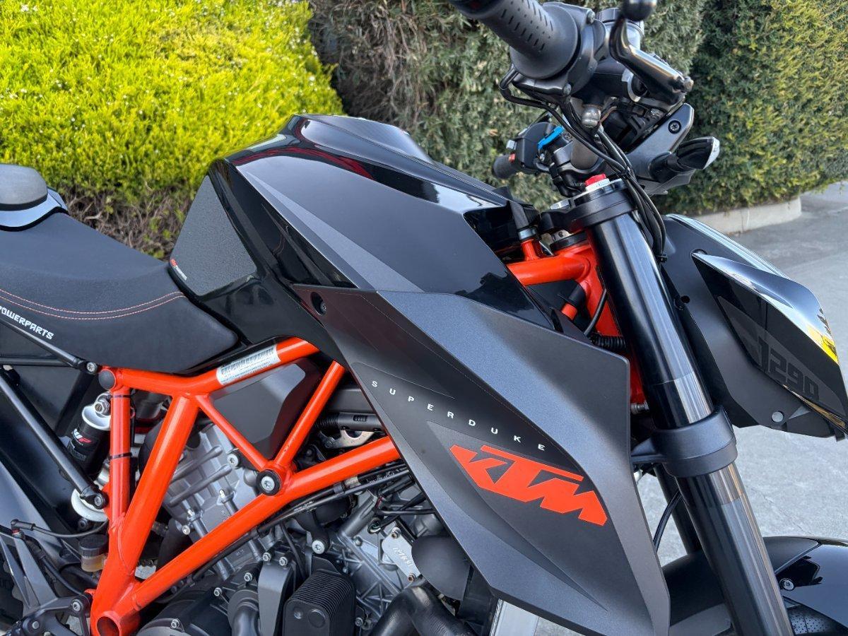 2014 KTM 1290 SUPER DUKE R SPORTS
