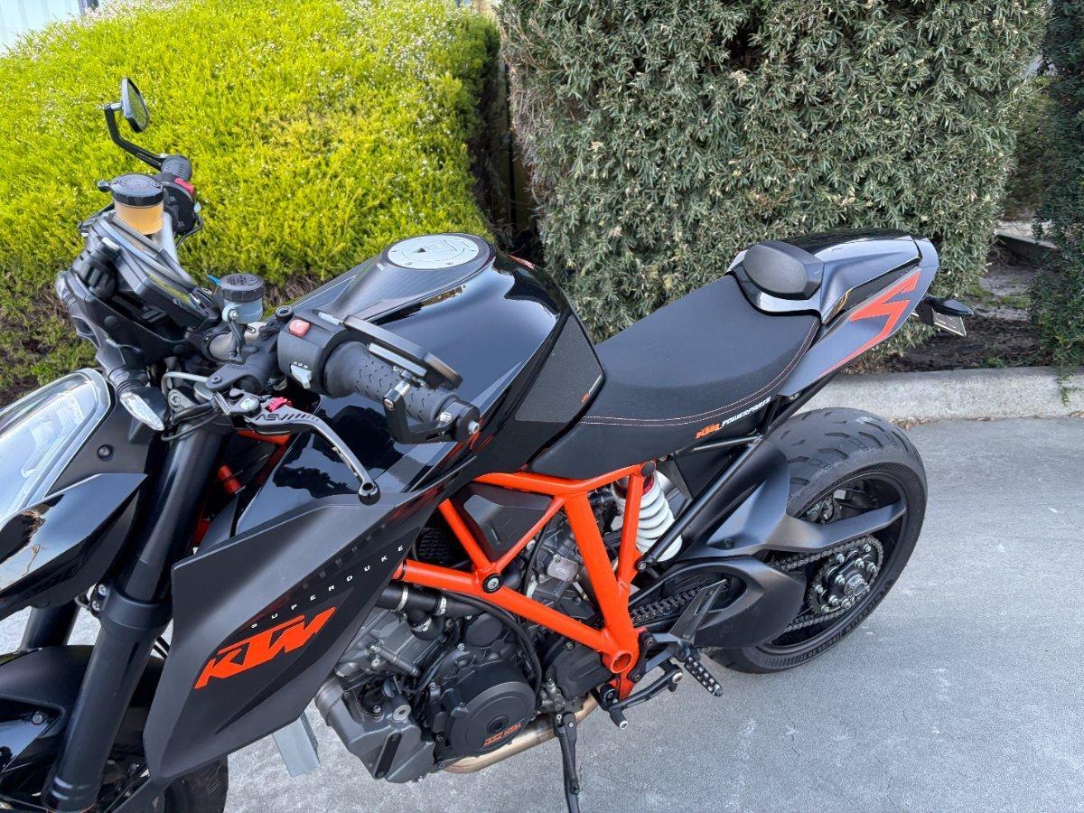2014 KTM 1290 SUPER DUKE R SPORTS