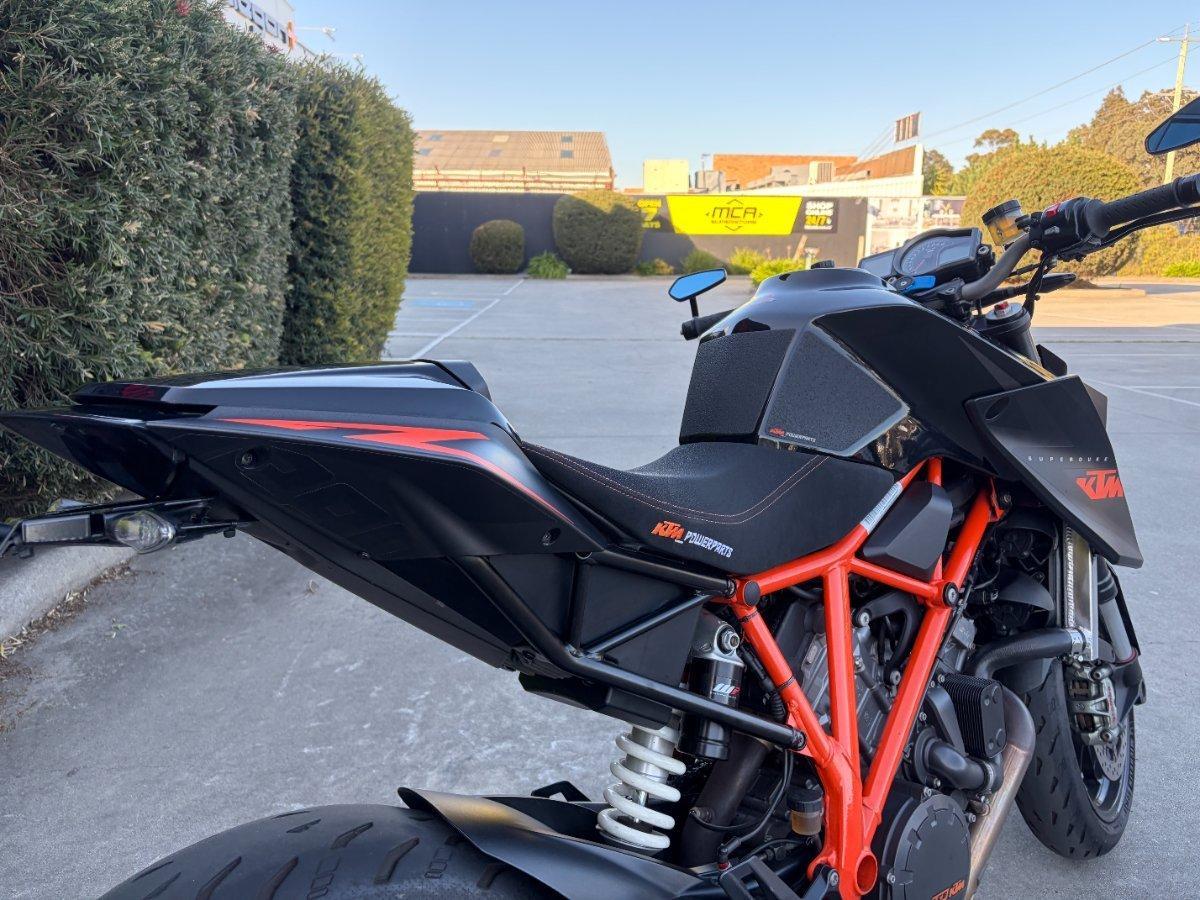 2014 KTM 1290 SUPER DUKE R SPORTS