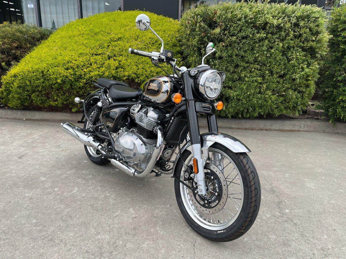 2026 ROYAL ENFIELD CLASSIC 650 ROAD