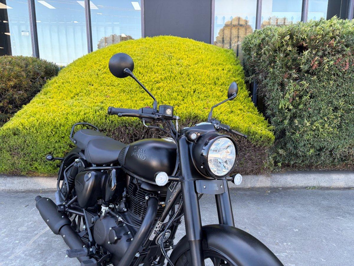 2026 ROYAL ENFIELD CLASSIC 350 DARK ROAD