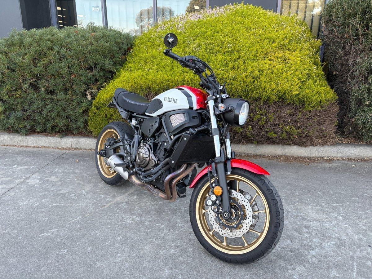 2021 YAMAHA XSR700 ROAD