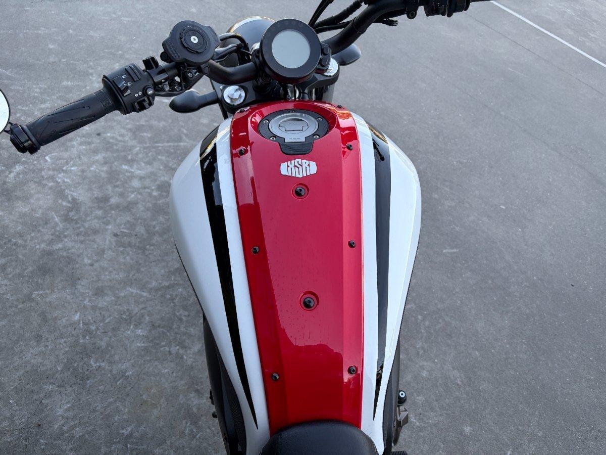 2021 YAMAHA XSR700 ROAD