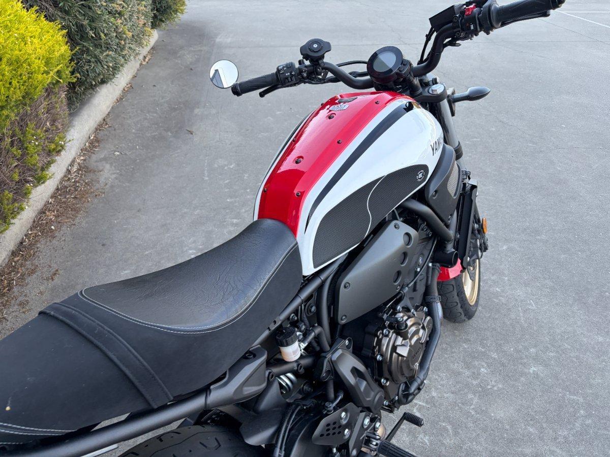2021 YAMAHA XSR700 ROAD