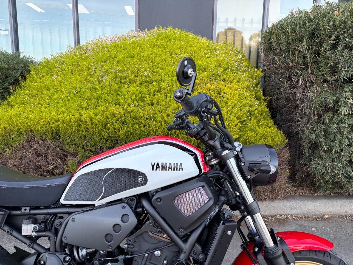 2021 YAMAHA XSR700 ROAD
