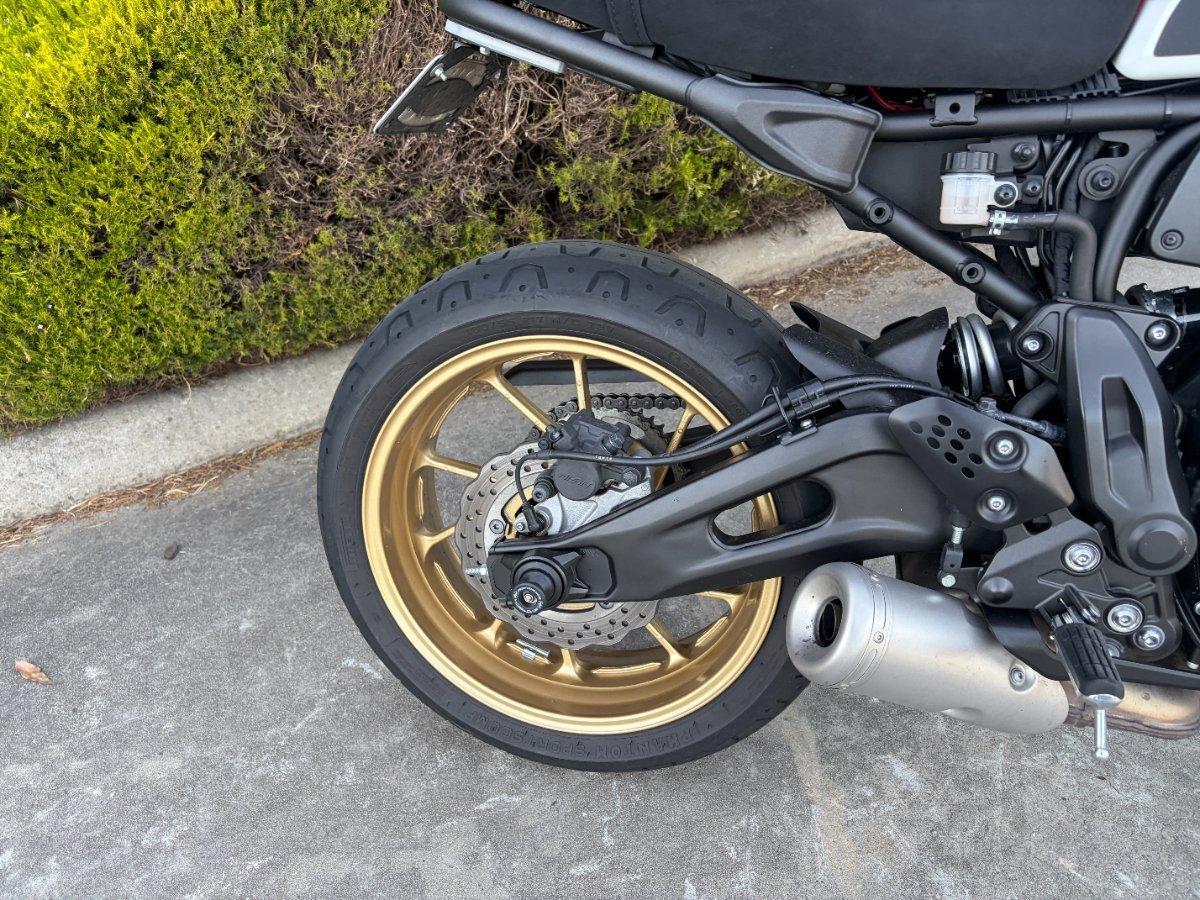 2021 YAMAHA XSR700 ROAD