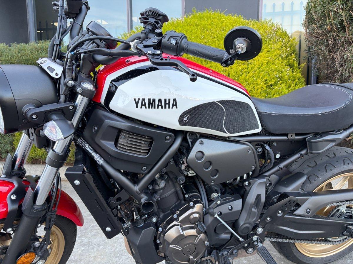 2021 YAMAHA XSR700 ROAD