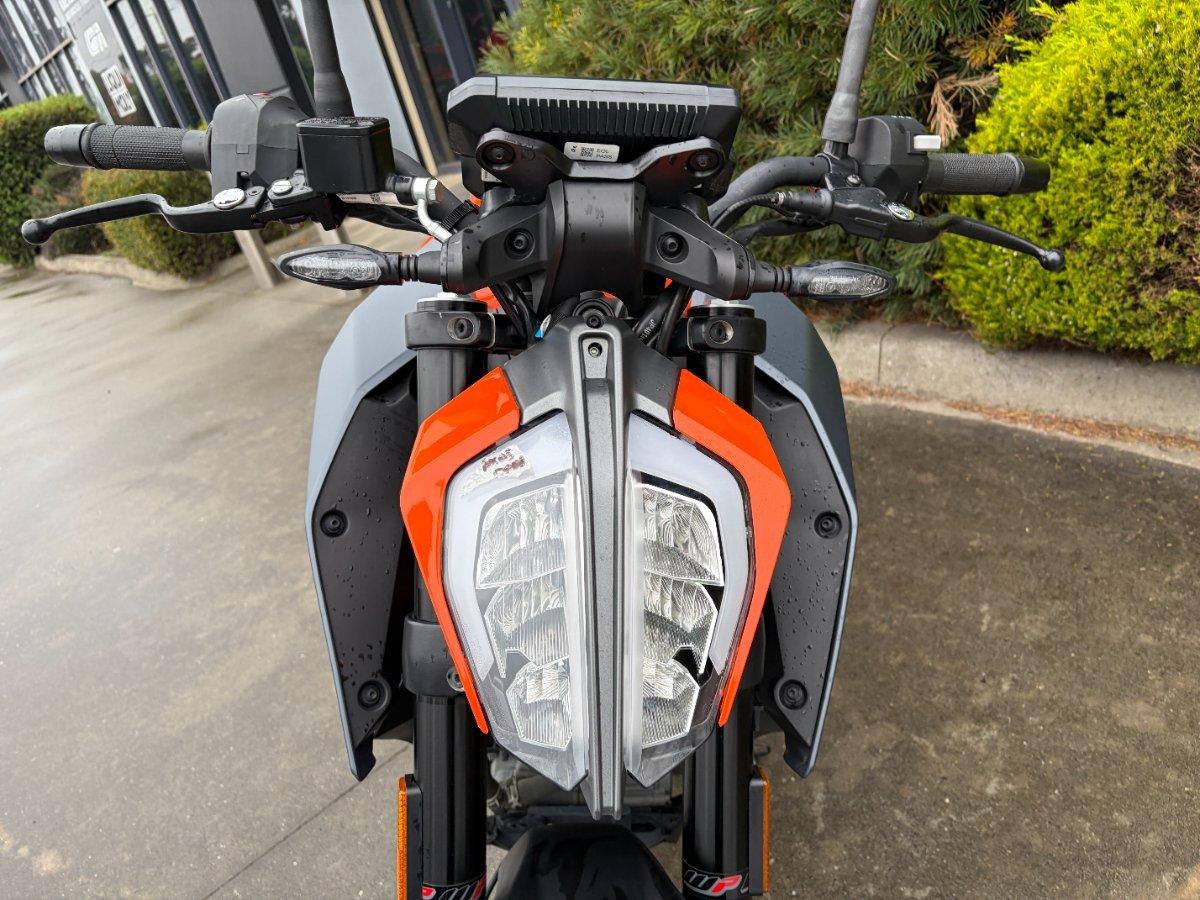 2023 KTM 390 DUKE ROAD