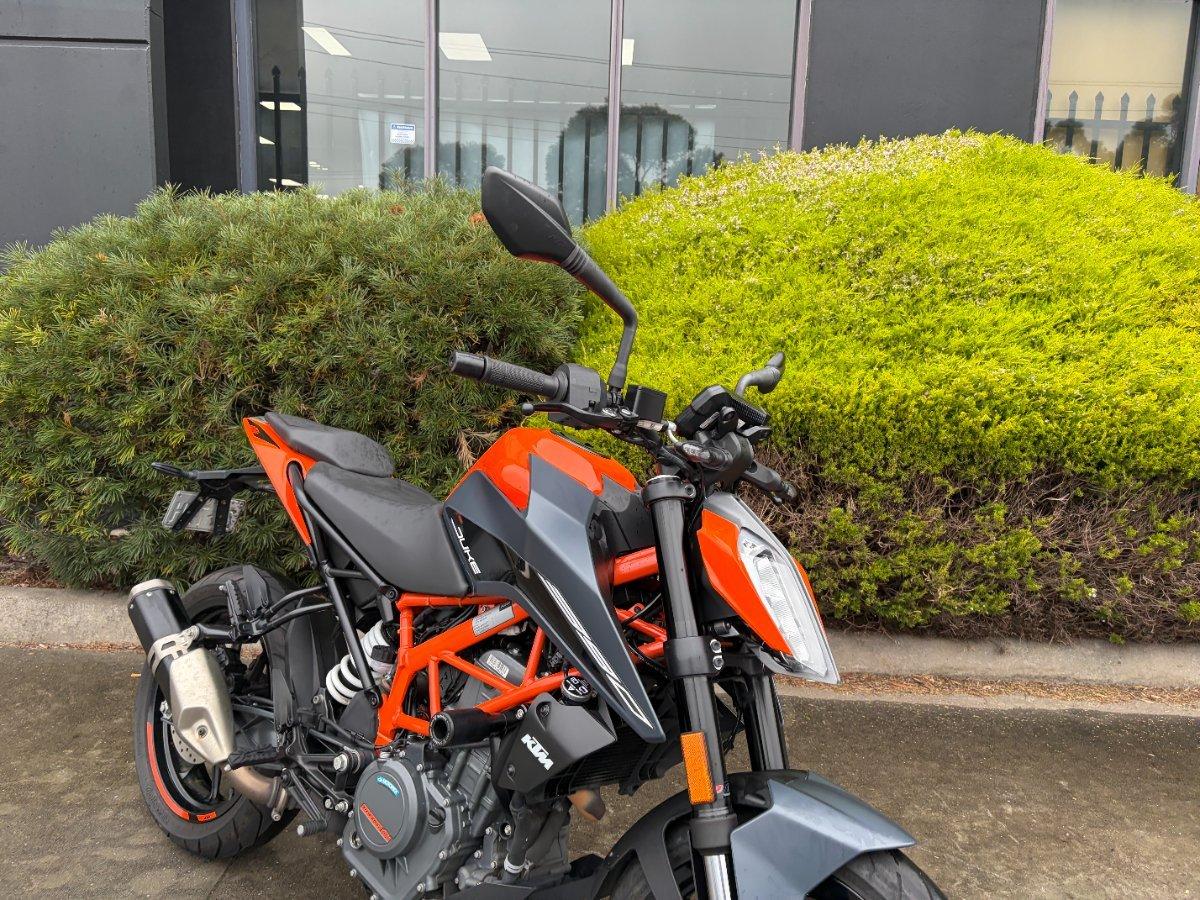 2023 KTM 390 DUKE ROAD