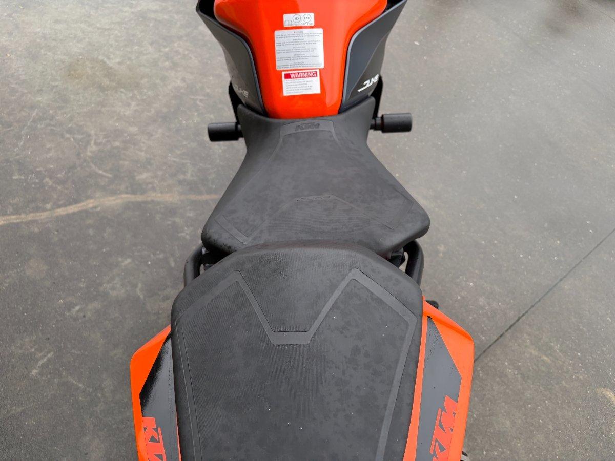 2023 KTM 390 DUKE ROAD