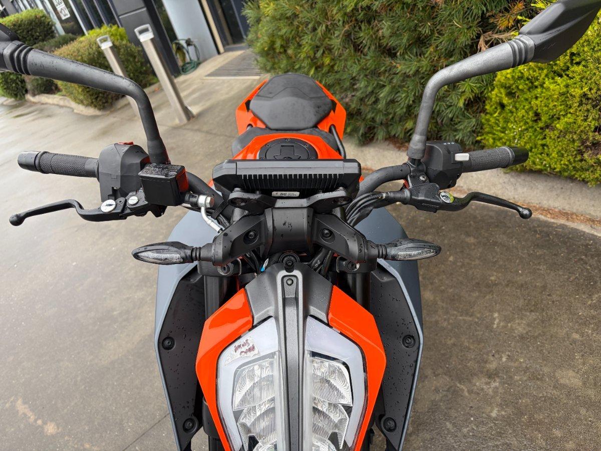 2023 KTM 390 DUKE ROAD