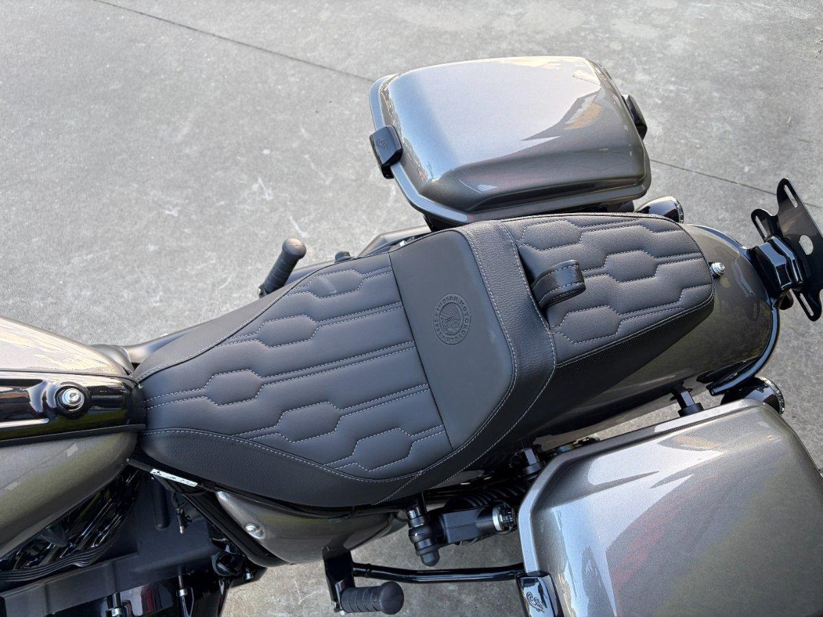 2025 INDIAN SCOUT CLASSIC CRUISER