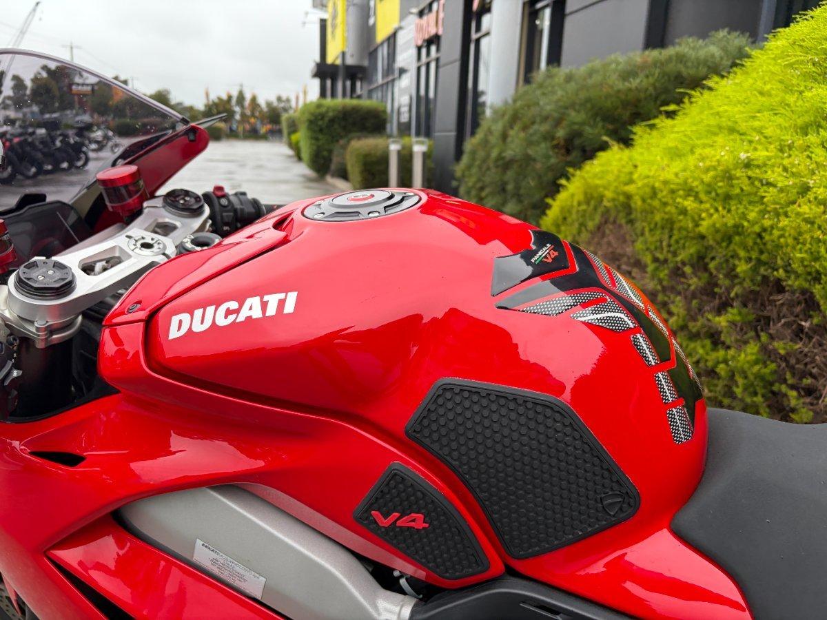2019 DUCATI PANIGALE V4 SPORTS