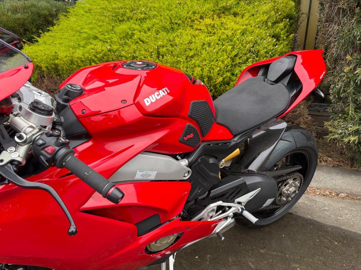 2019 DUCATI PANIGALE V4 SPORTS
