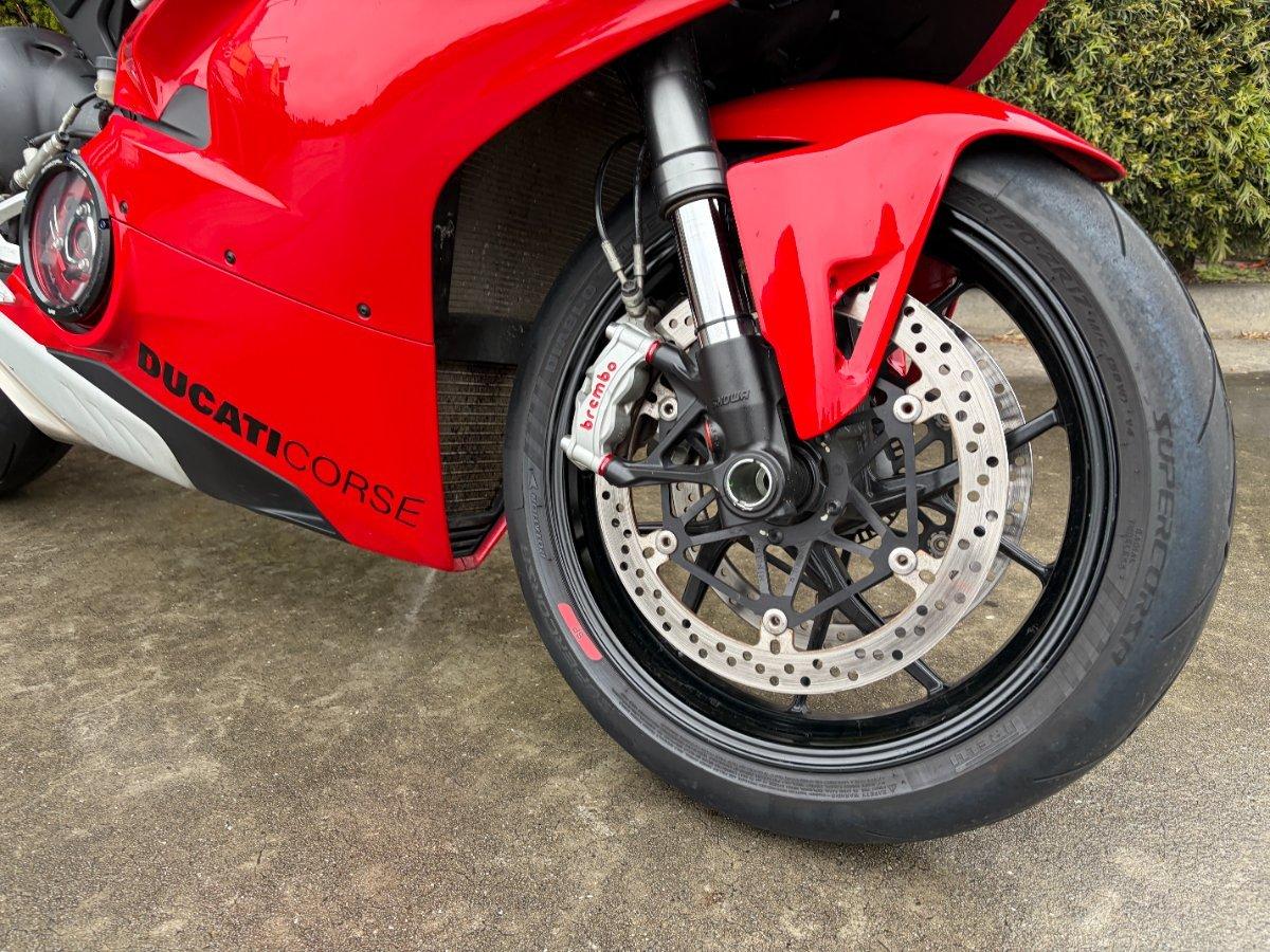 2019 DUCATI PANIGALE V4 SPORTS