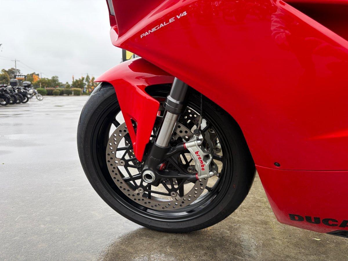 2019 DUCATI PANIGALE V4 SPORTS