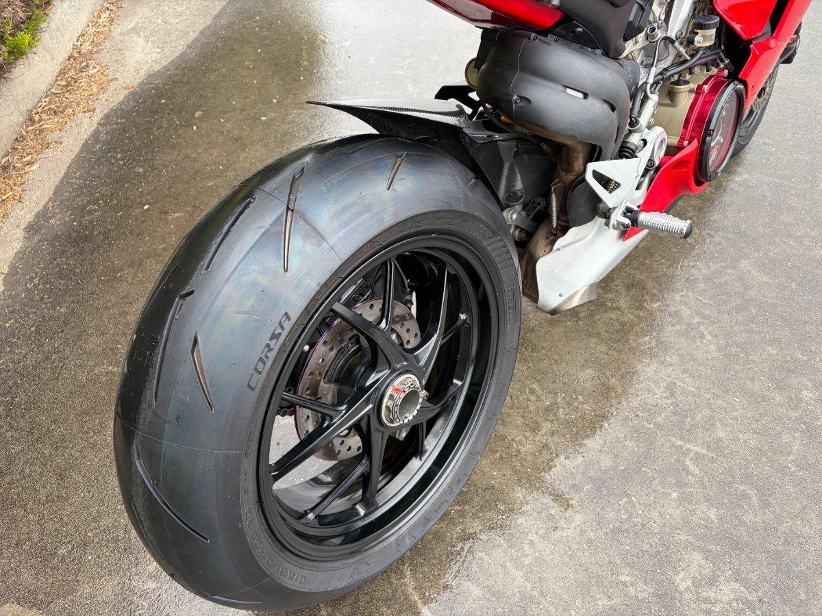 2019 DUCATI PANIGALE V4 SPORTS