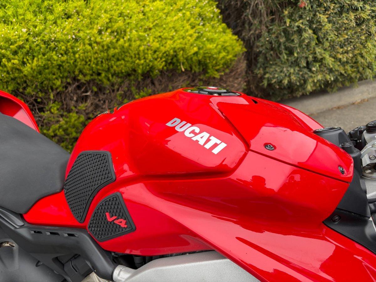 2019 DUCATI PANIGALE V4 SPORTS