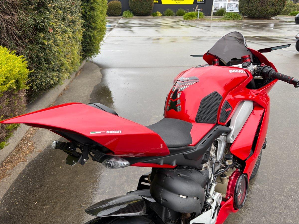 2019 DUCATI PANIGALE V4 SPORTS