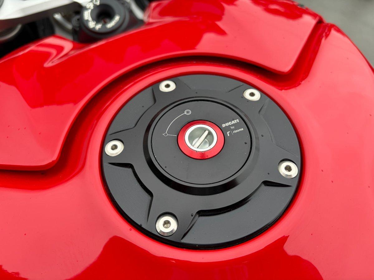 2019 DUCATI PANIGALE V4 SPORTS