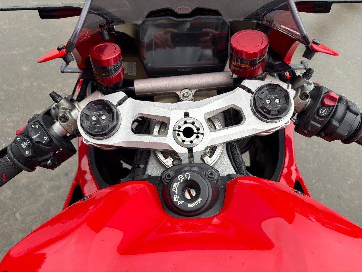 2019 DUCATI PANIGALE V4 SPORTS