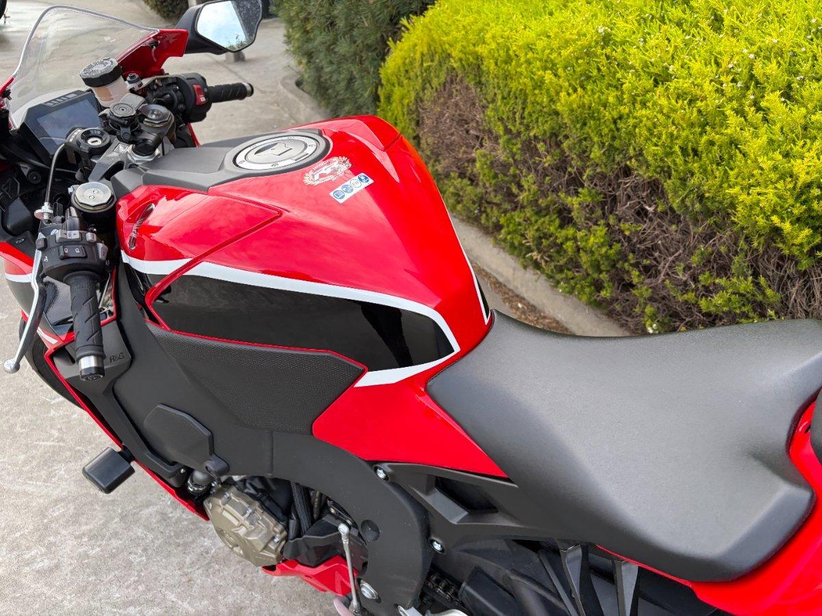 2017 HONDA CBR1000RRA (FIREBLADE) ABS SPORTS