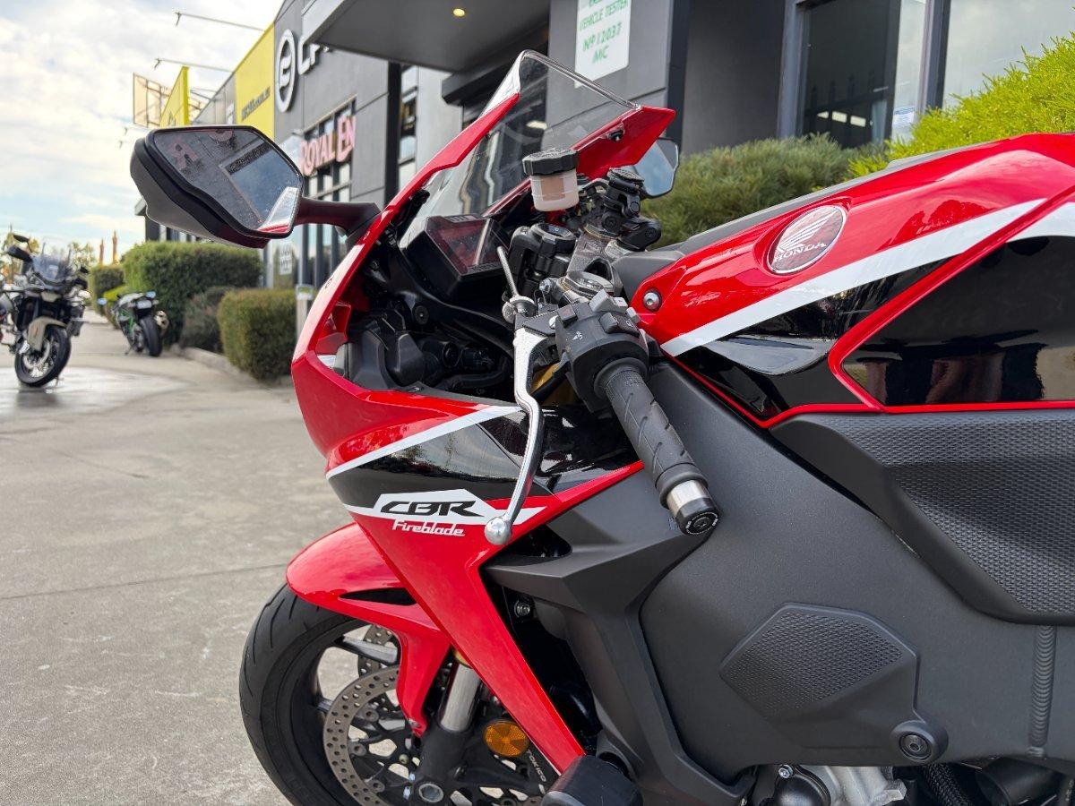 2017 HONDA CBR1000RRA (FIREBLADE) ABS SPORTS