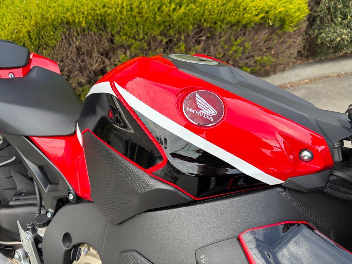 2017 HONDA CBR1000RRA (FIREBLADE) ABS SPORTS