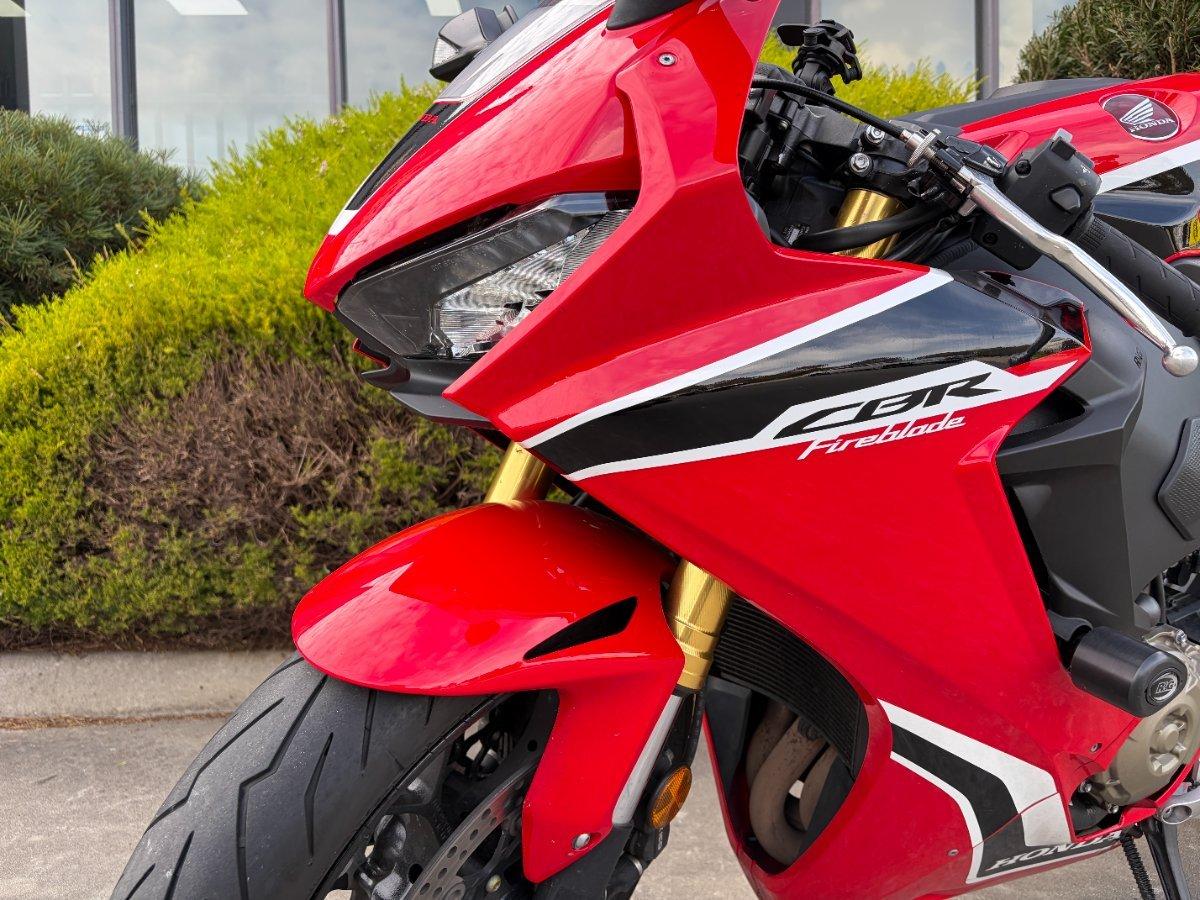 2017 HONDA CBR1000RRA (FIREBLADE) ABS SPORTS