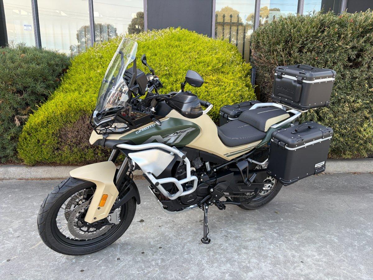 2022 CF MOTO 800MT TOURING LTD EDITION DUAL SPORTS