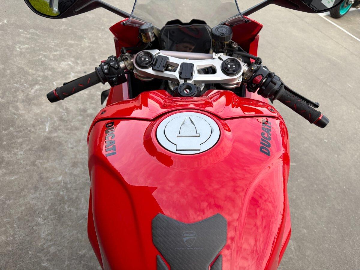 2022 DUCATI PANIGALE V4 SPORTS