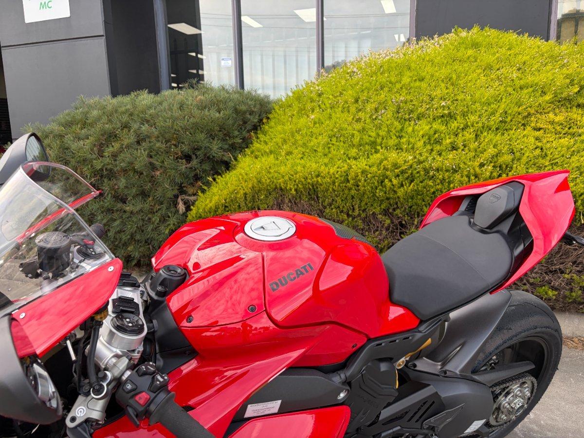 2022 DUCATI PANIGALE V4 SPORTS