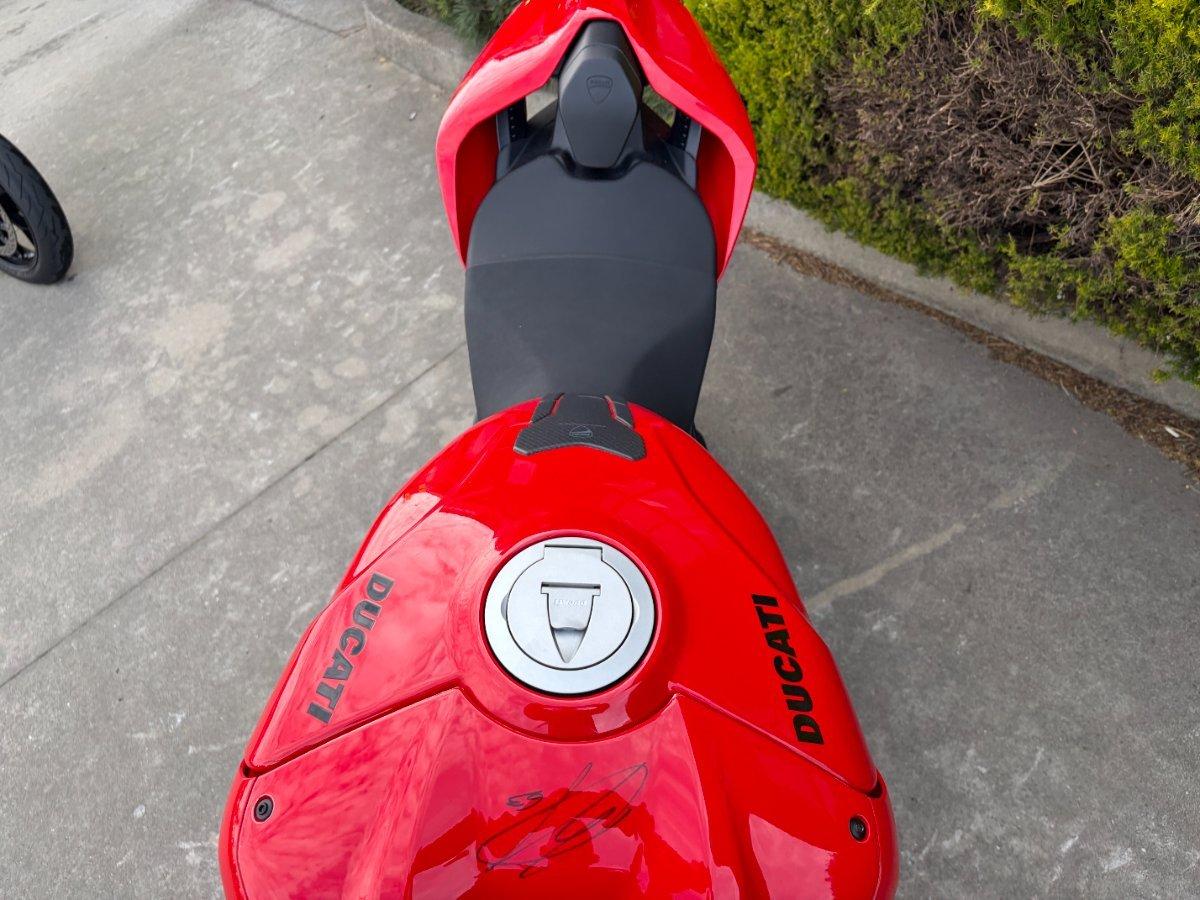 2022 DUCATI PANIGALE V4 SPORTS