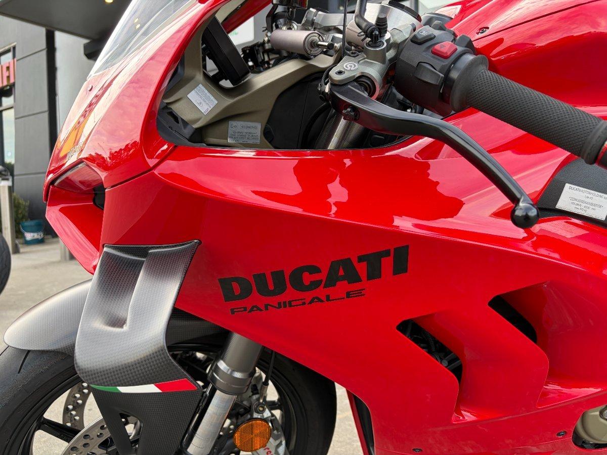 2022 DUCATI PANIGALE V4 SPORTS