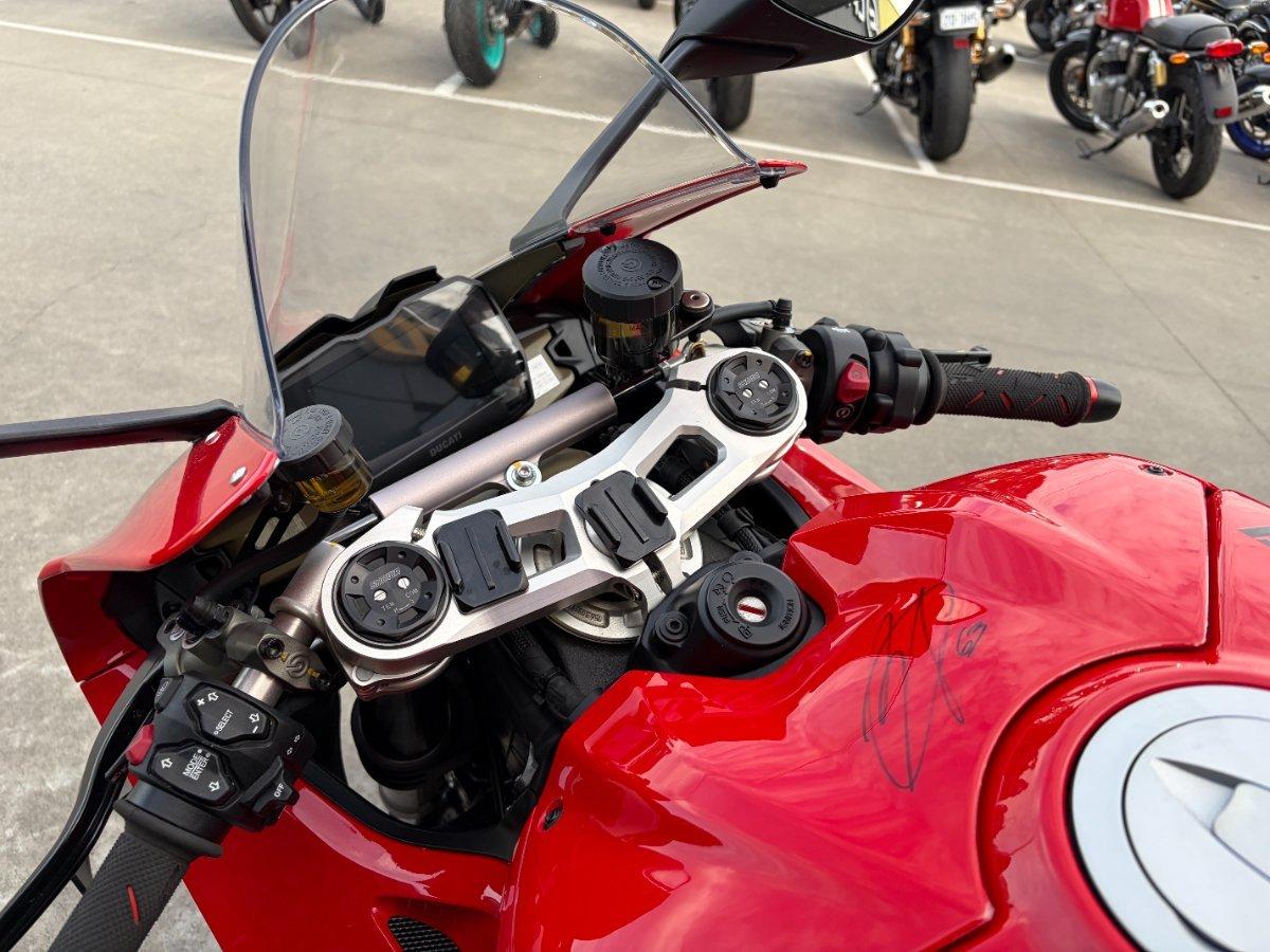 2022 DUCATI PANIGALE V4 SPORTS