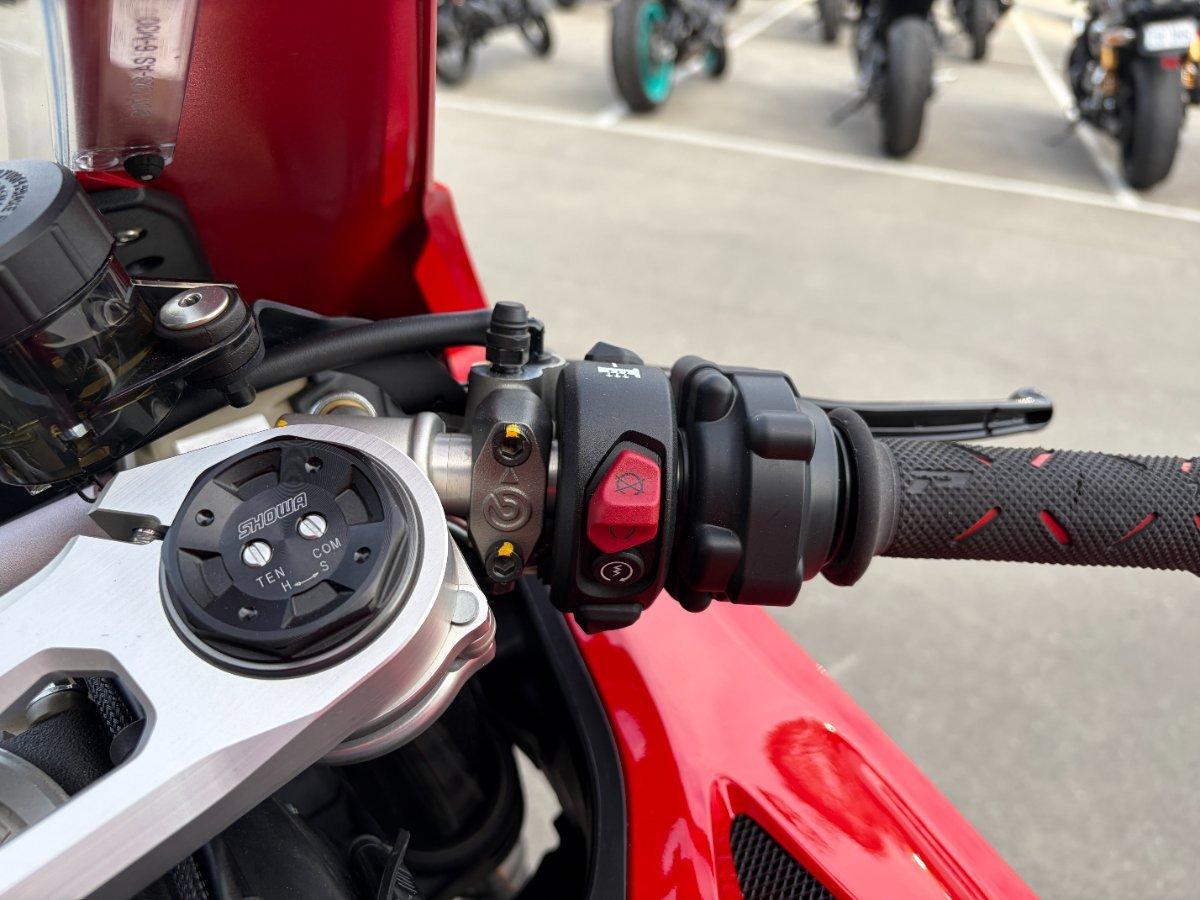 2022 DUCATI PANIGALE V4 SPORTS