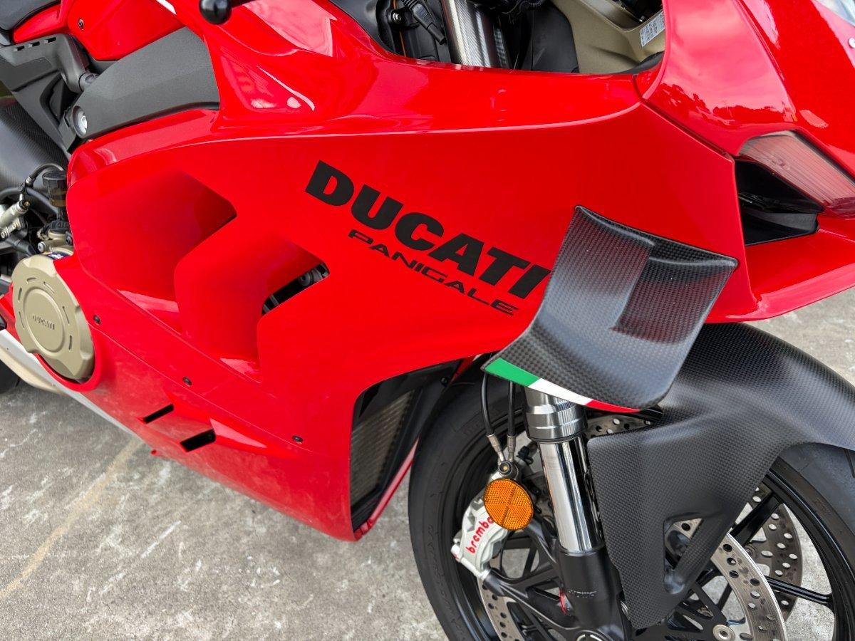2022 DUCATI PANIGALE V4 SPORTS