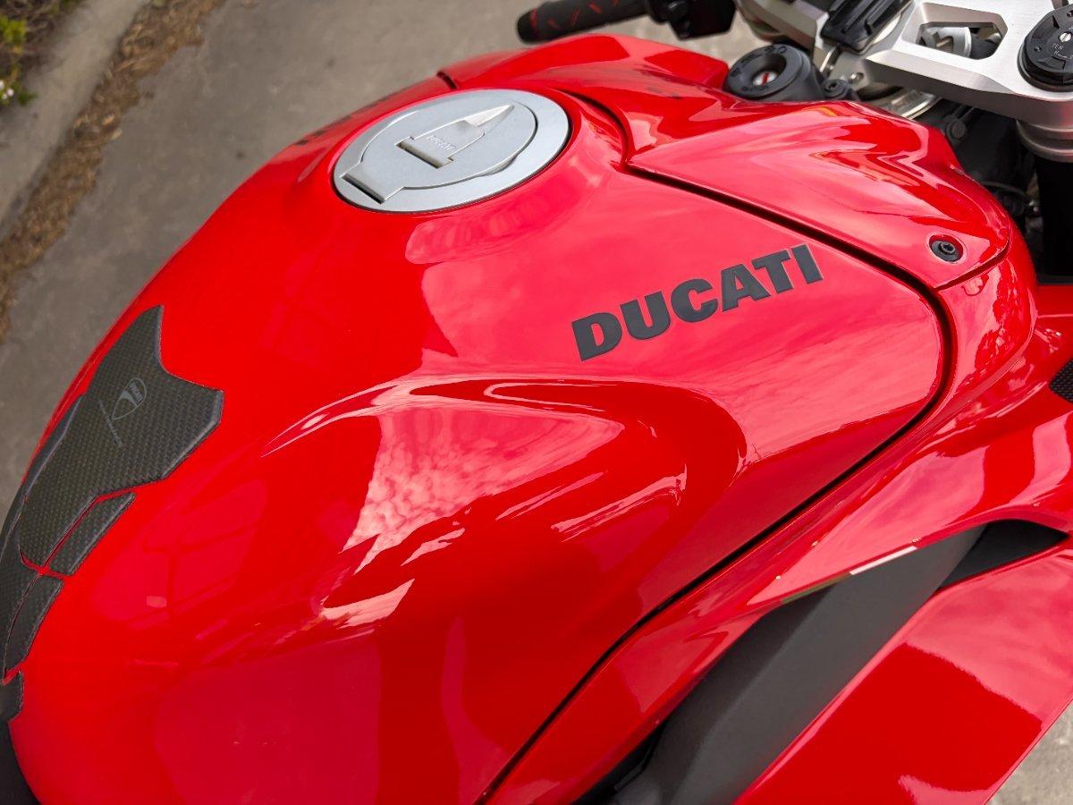2022 DUCATI PANIGALE V4 SPORTS