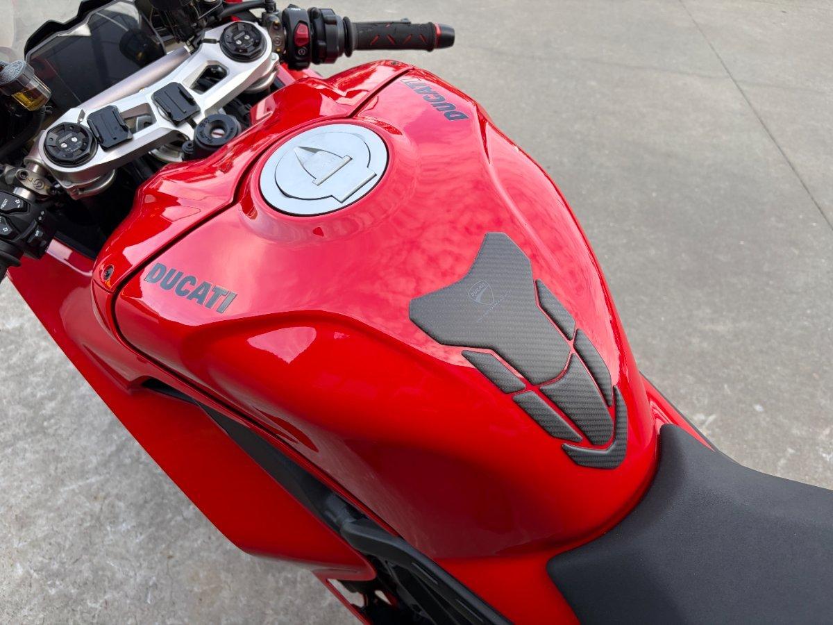2022 DUCATI PANIGALE V4 SPORTS